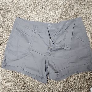 Avenue Women's Charcoal Cargo Shorts